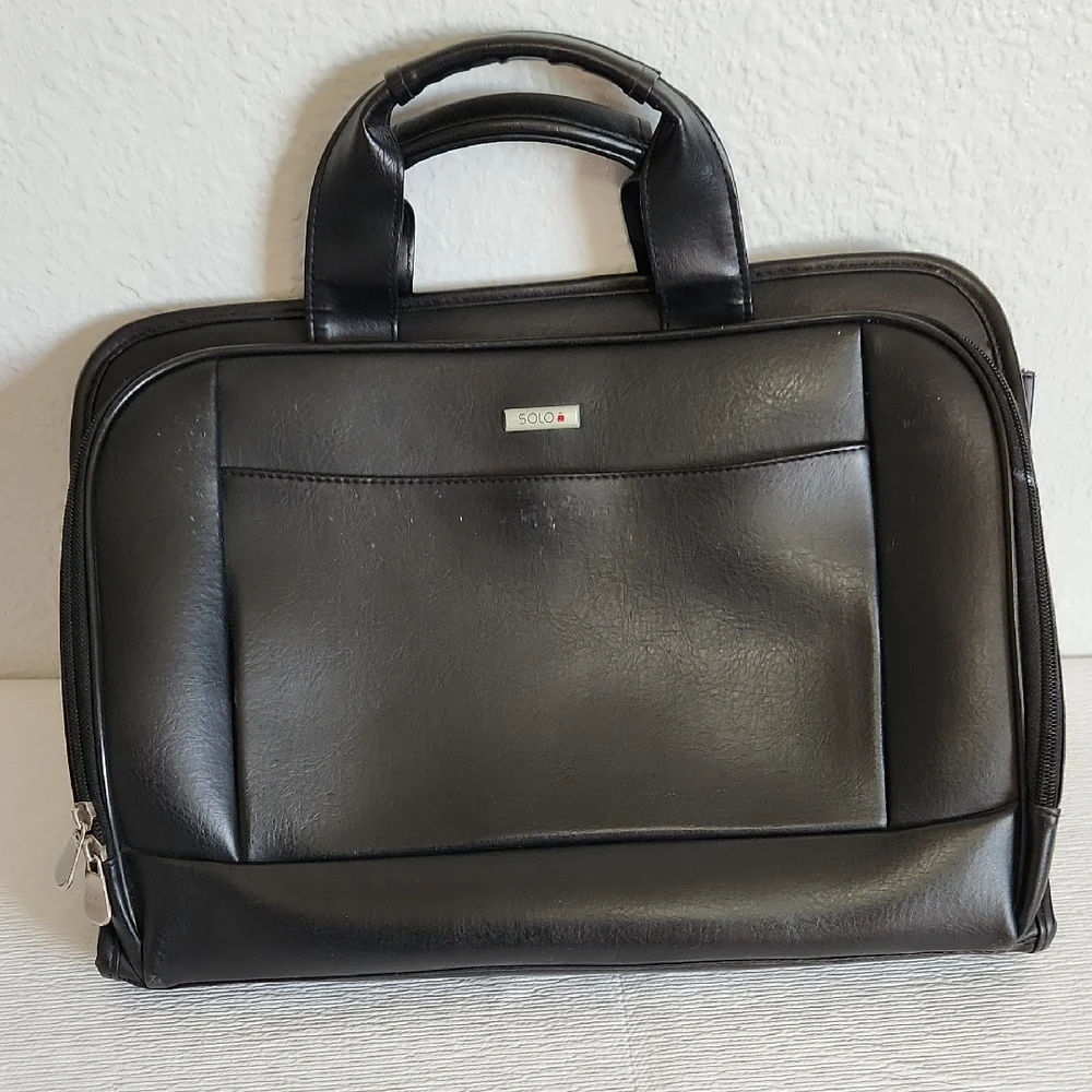 Solo Leather Briefcase